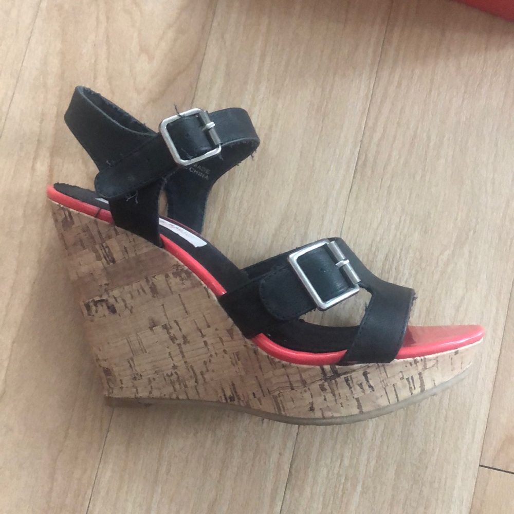 American Rag Wedges - Picture 2 of 3